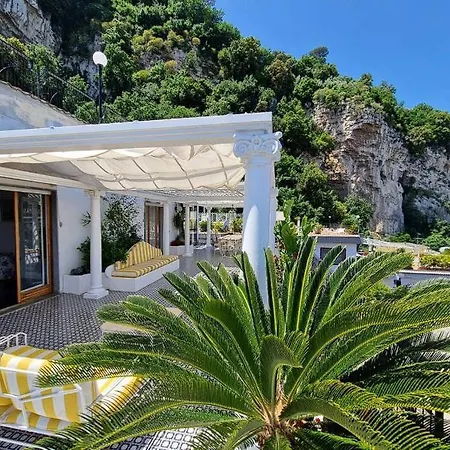 ! Exclusive Deals! On Whtsapp ! Check The Number From The Photos! Superlative Panoramic Terrace ! * Sorrento