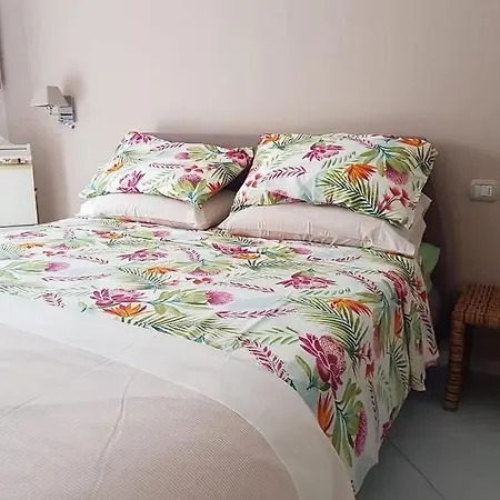 ! Exclusive Deals! On Whtsapp ! Check The Number From The Photos! Superlative Panoramic Terrace ! Apartman